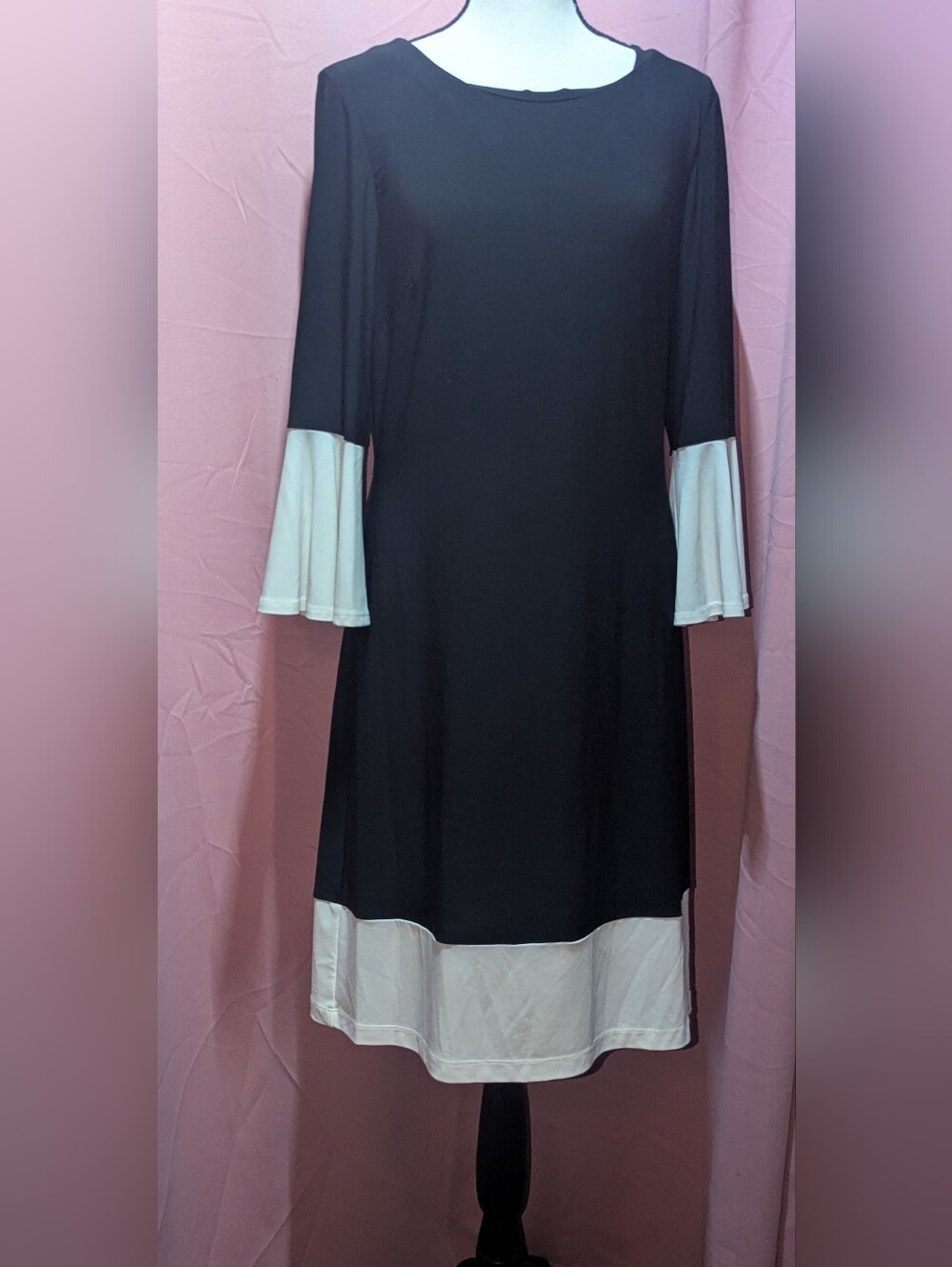 TOMMY HILFIGER Midi Dress with Long Bell Sleeves 10